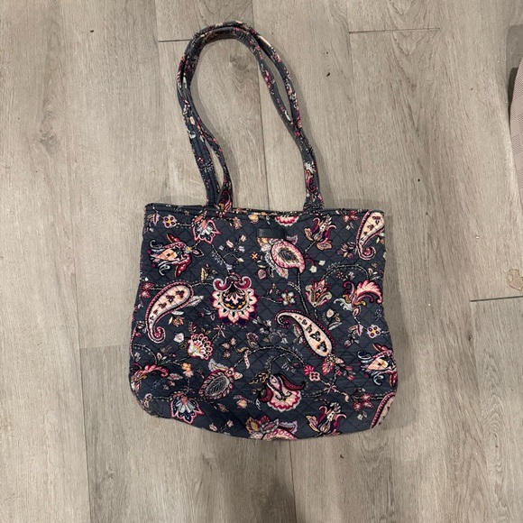 Vera Bradley Cotton Tote Bag Paisley Print Pink and Grey Inside Pockets - Picture 1 of 7